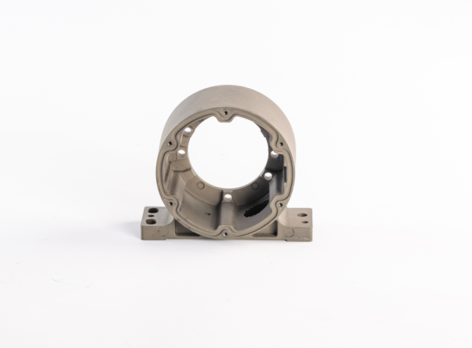 為什么運(yùn)動(dòng)器材制造商偏愛(ài)鋁壓鑄件？